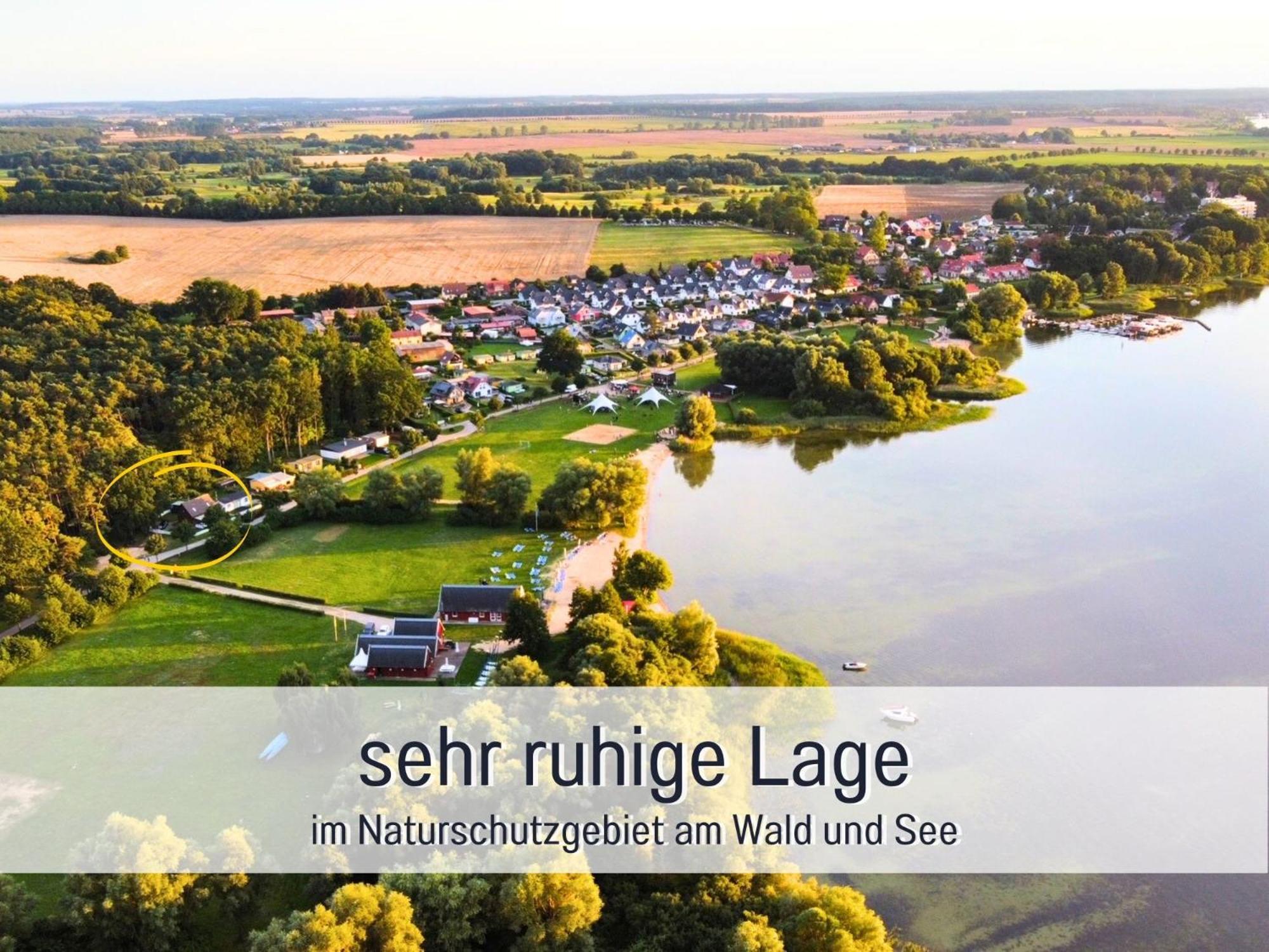 Strandhaus Mathea - Ruhige Lage Direkt Am Fleesensee - Parkplatz, Kamin, Sauna - Familienfreundlich Unter Göhren Eksteriør bilde